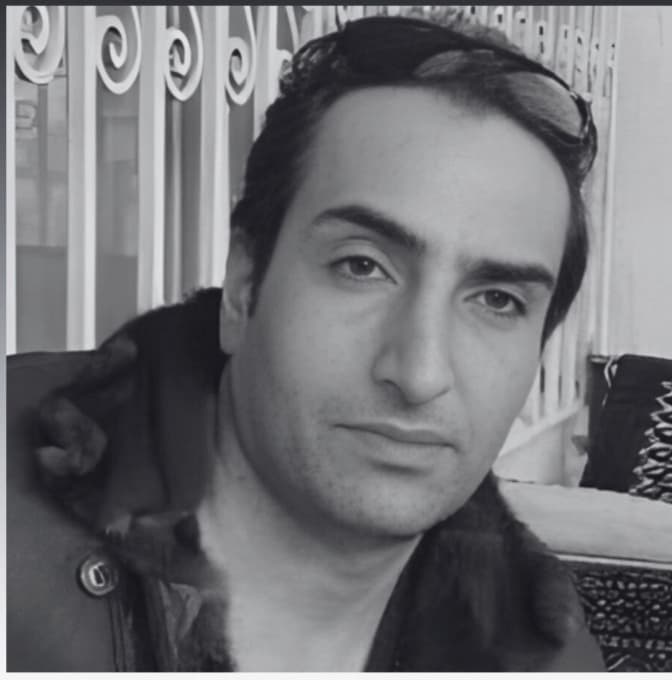 عباس خادم