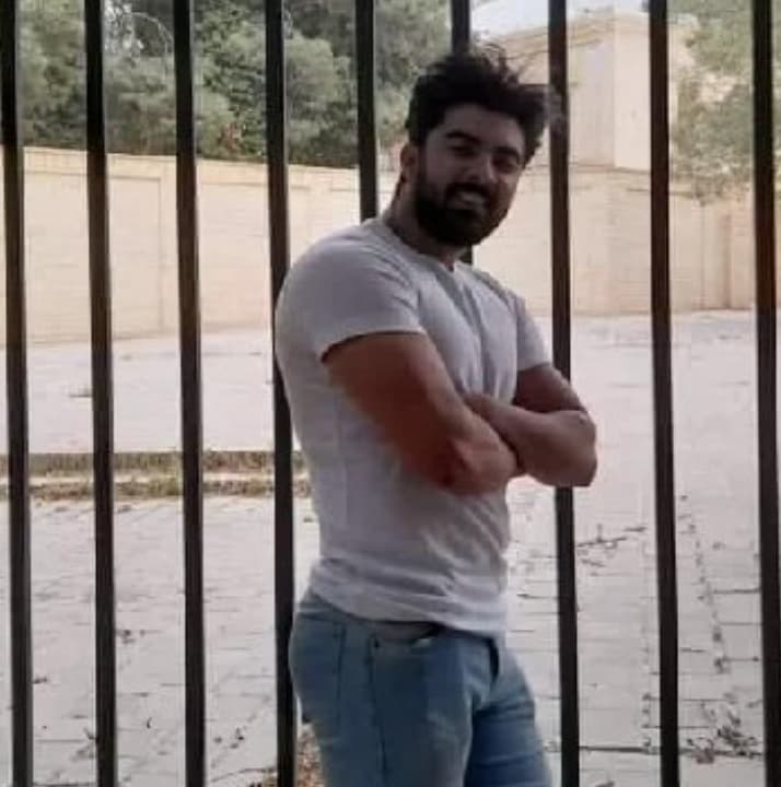 امیرحسین خوشرو