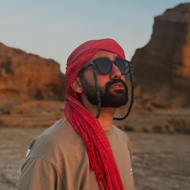 امیرپارسا اشکبوس