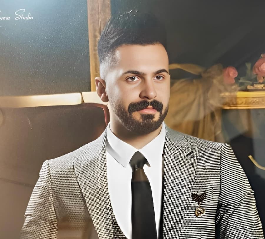 دانش رهنما