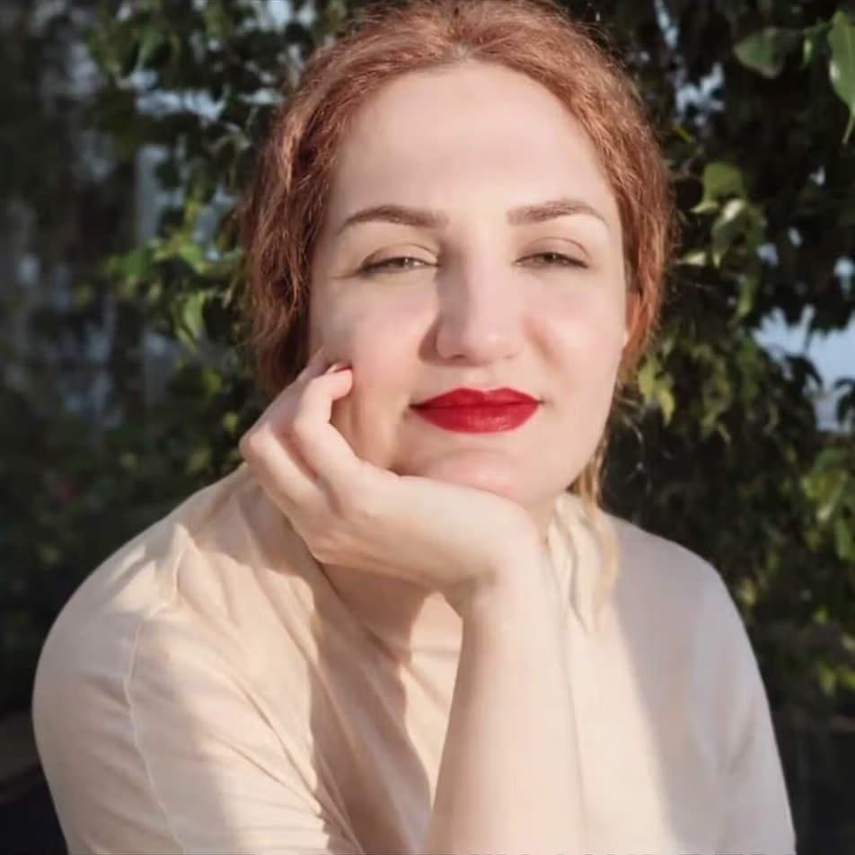 مریم زردشت