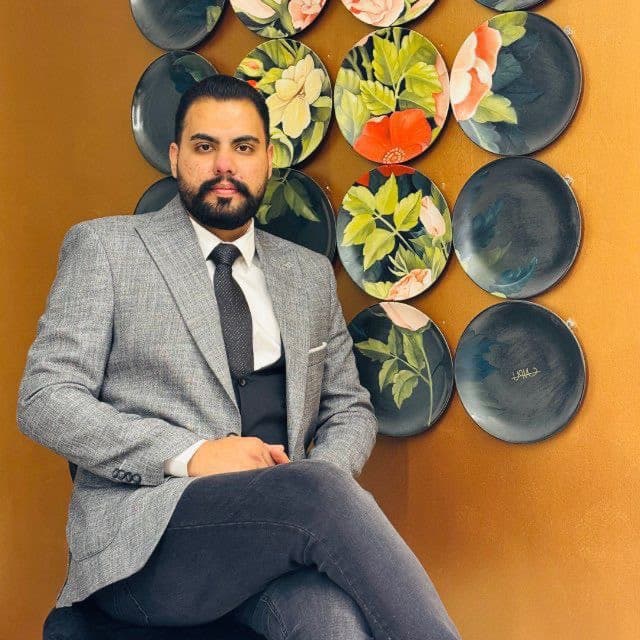 نیما احمدی