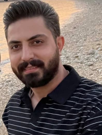 پویا قشقایی مقدم