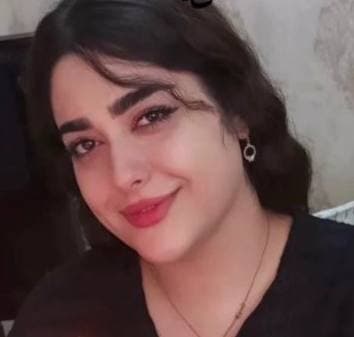 شقایق کمالی