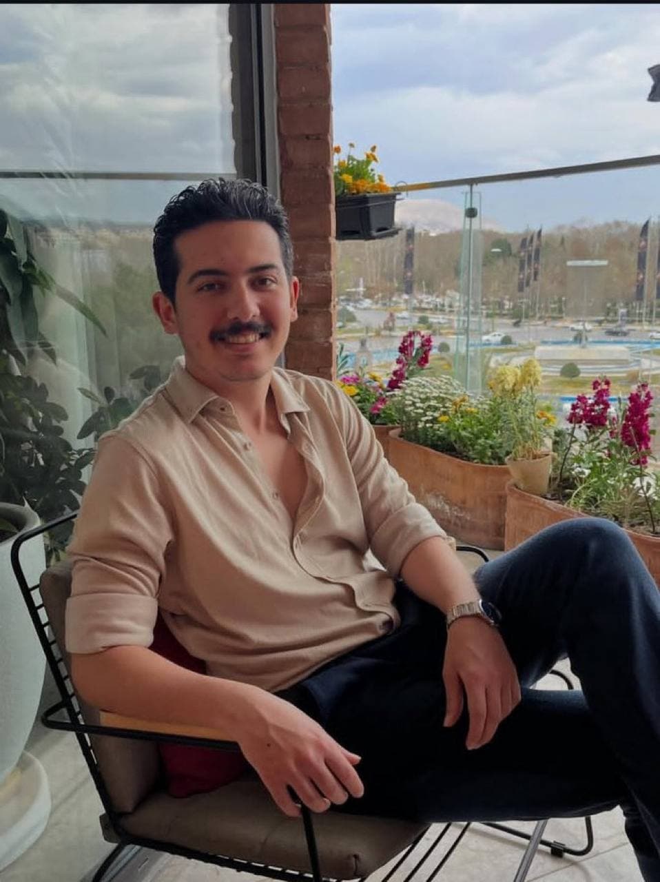 سروش صادقی‌زاده